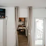Kek-haz Centrum Apartment *