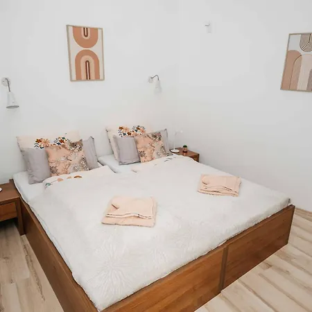 Kek-haz Centrum Apartman