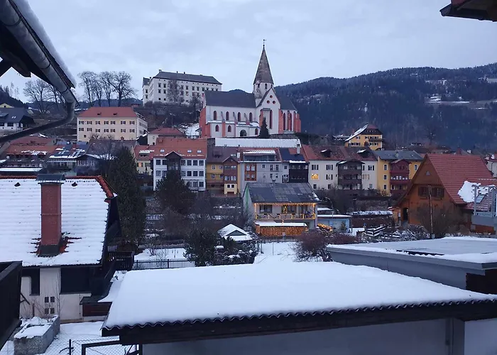 Kek-haz Centrum Murau